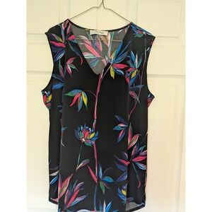 Jones Studio Women Top Blouse Size‎ 1X Black Floral V Neck Sleeveless Career